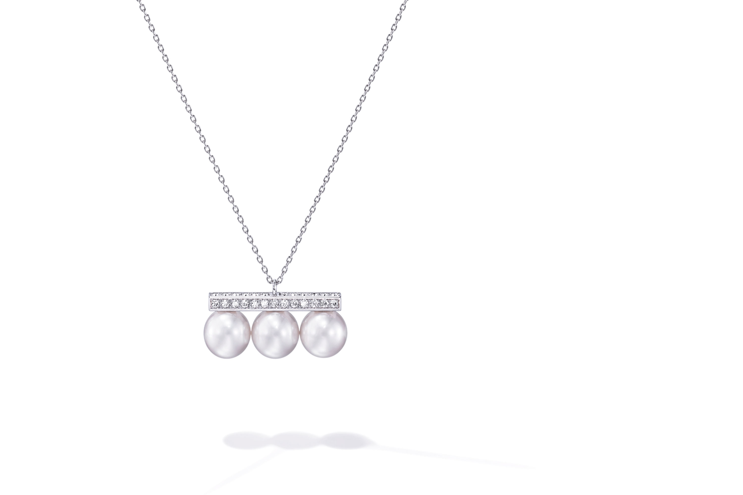 balance neo diamonds pave Pendant