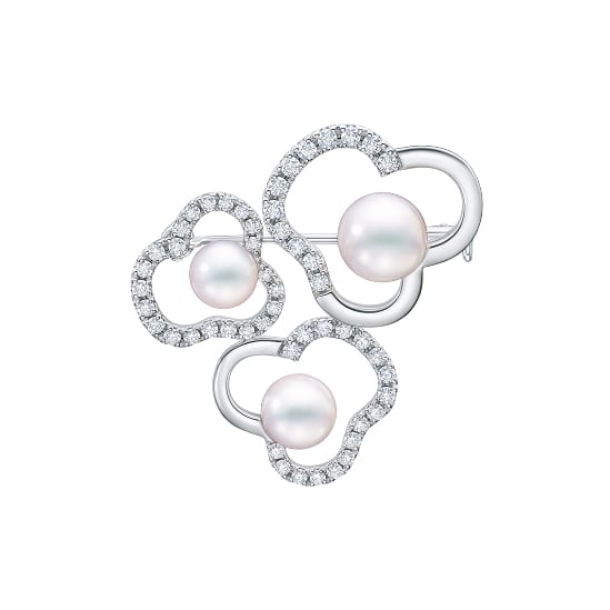 chants diamonds pave Brooch