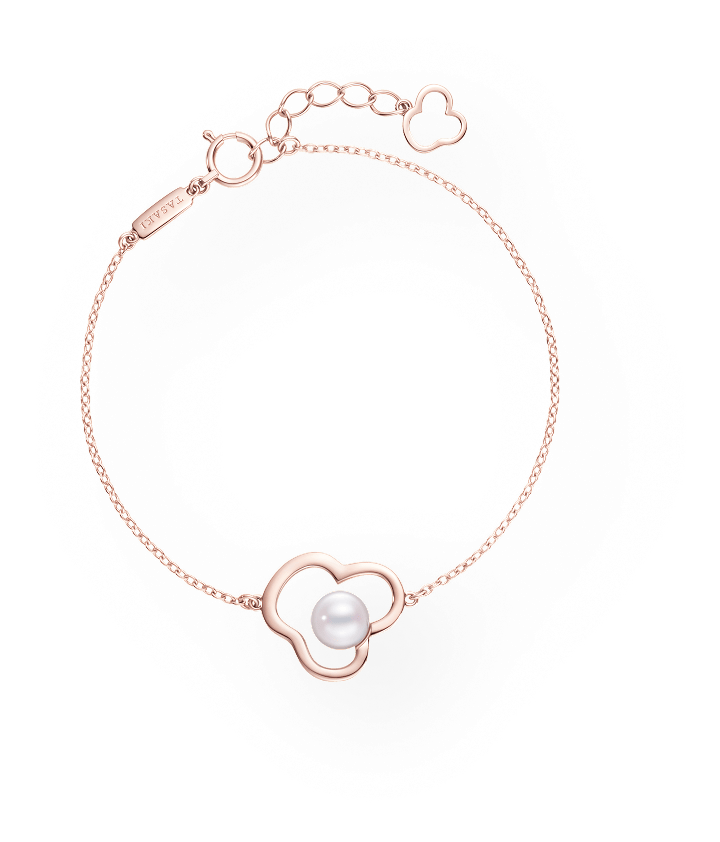 きらめきを味方に、洗練の重ね着け