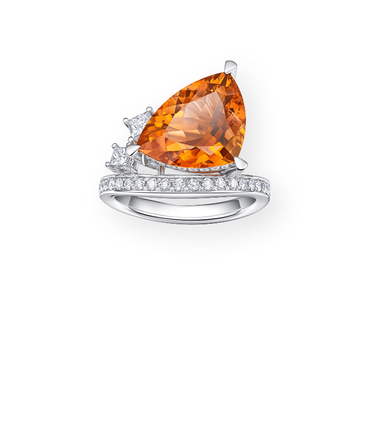 サンティユモン <br class="u-only-responsive">リング