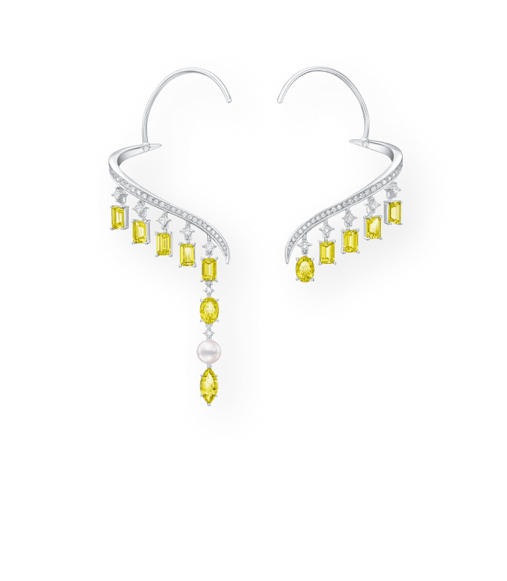 サンティユモン <br class="u-only-responsive"><br class="u-only-sp">イヤリング