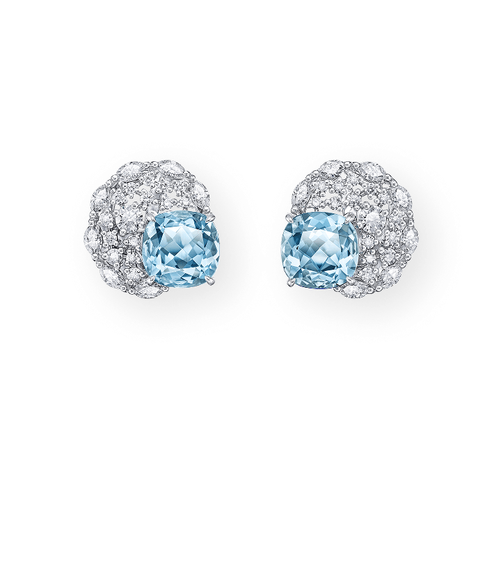 ユニッソン <br class="u-only-responsive">イヤリング