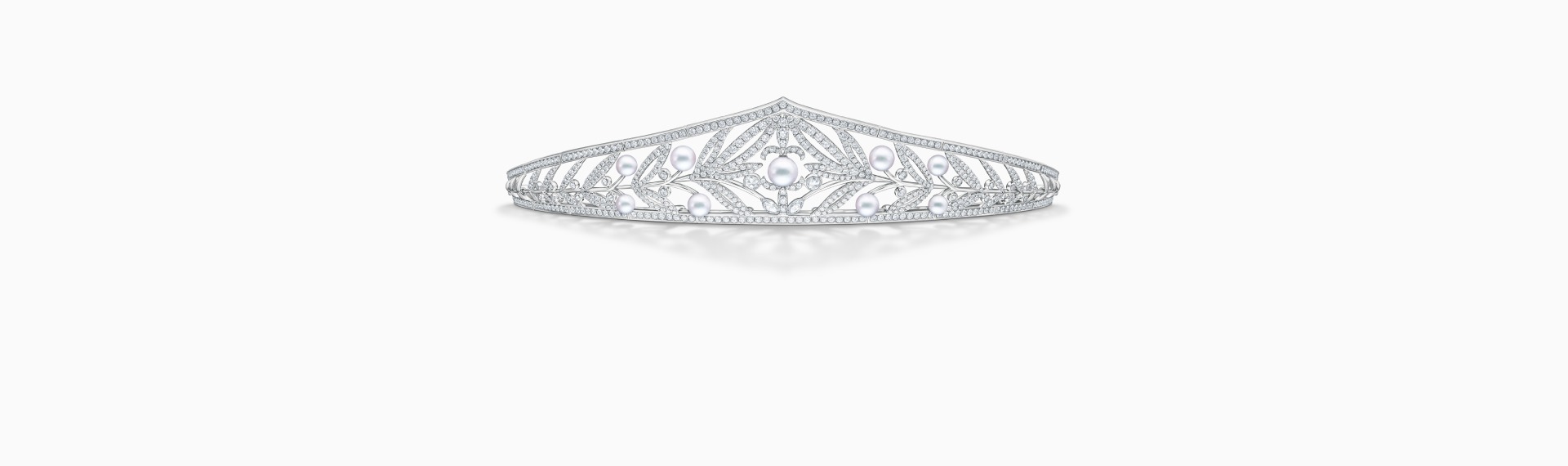 TASAKI TIARA COLLECTION