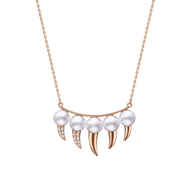 danger fang Necklace — P-15641-18KSG
