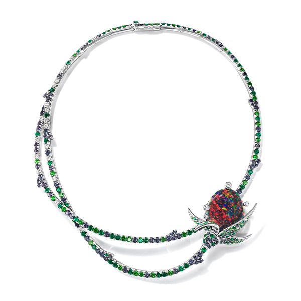 Jardin de rose Necklace — PI-16826-PT900