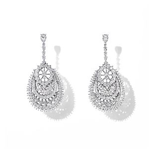 ドンテール ダイヤモンド イヤリング